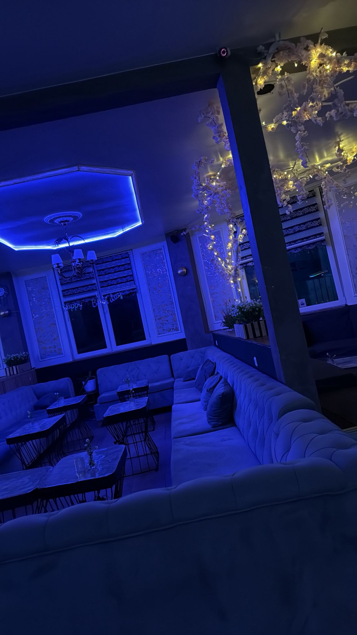 Lounge Blue
